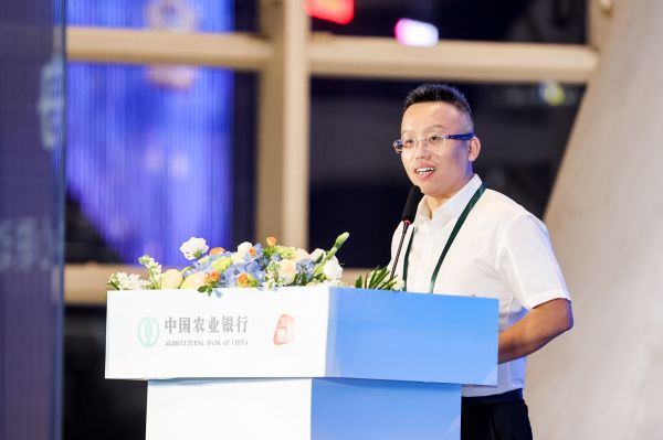 農(nóng)情億萬(wàn)家 中國(guó)農(nóng)業(yè)銀行深化推進(jìn)“誠(chéng)信、興商、惠民”主題消費(fèi)節(jié)